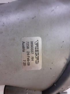 Фара противотуманная передняя правая Volvo S60 С60