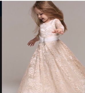 Нарядное платье