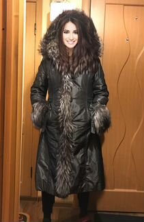 Пальто зимнее с песцом на меховой подстежке