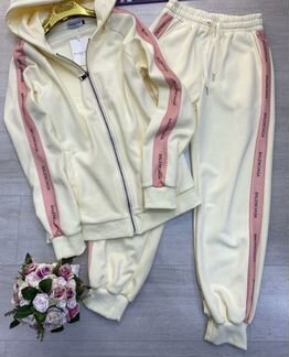 Костюм Balenciaga