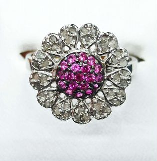 Серебряное кольцо с алмазами и цирконами