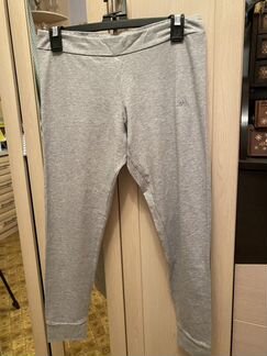 Спортивные легенсы Adidas