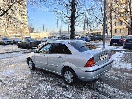 Ford Focus 1.8 МТ, 2005, 330 650 км