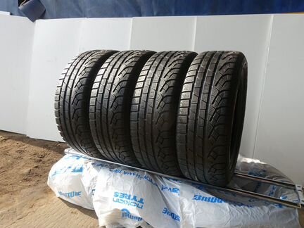 225 60 17 Pirelli Winter 210 Sotto Serie II d R17