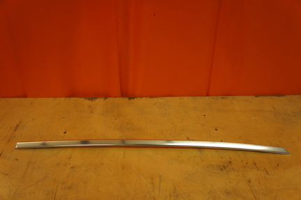 Хром задней левой двери Jaguar XJ X351