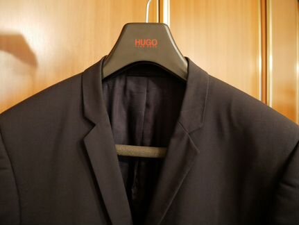 Костюм Hugo Boss тёмно-синий оригинал