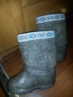 Валенки новые с калошами