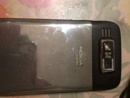 Телефон Nokia N72