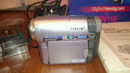 Видиокамера Sony Digital Handycam Dcr TRV19E