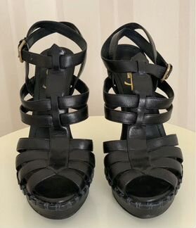 Туфли Yves Saint Laurent