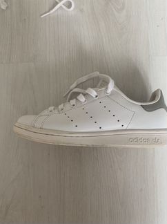 Кроссовки модель Stan Adidas, 36,5