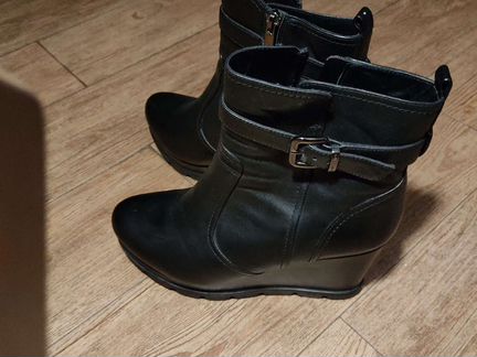 Полусапожки женские зимние 39 размера