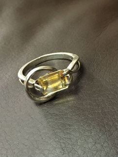 Серебряное кольцо