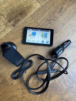 Навигатор Garmin + 4Гб флешка