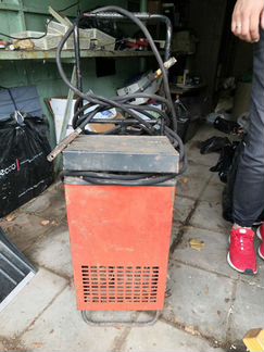 Зарядное устройство. Многоцелевой источник питания