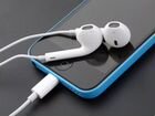 Наушники Apple EarPods with Lightning Connector объявление продам