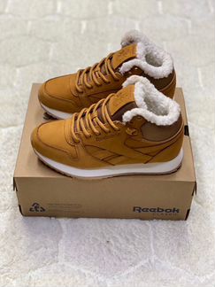 Ботинки reebok classic с мехом
