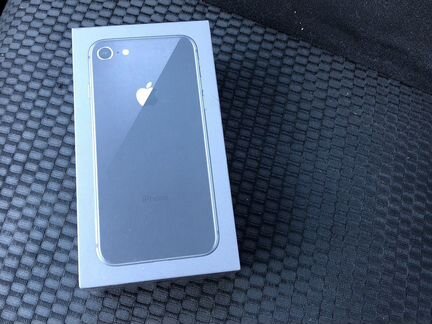 Телефон iPhone 8 64 гб черный