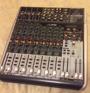 Микшерный пульт венringеr xenyx qх1622usв