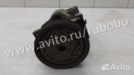 Компрессор кондиционера Renault Megane 3 K4M 2012