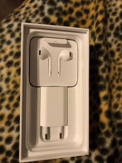 Телефон iPhone 7 32 gb Ростест