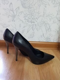 Туфли женские на каблуке, чёрные Mascotte