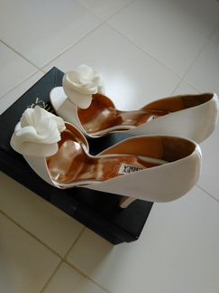 Badgley Mischka Randall свадебные босоножки 41