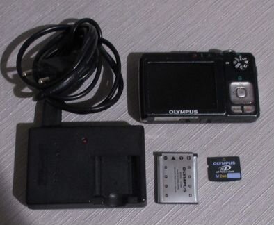 Фотоаппарат Olympus FE-240 с картой памяти 2GB