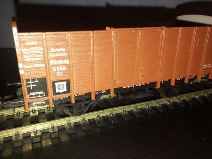 Вагон грузовой