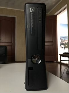 Xbox 360 Slim