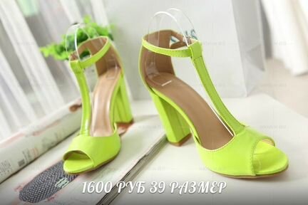 Босоножки Зара 39-40 разм. Новые. Перешлю