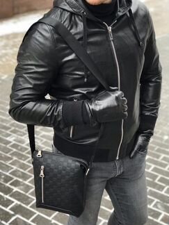 Месенджер Louis Vuitton