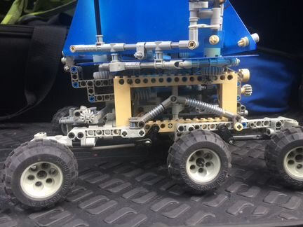 Lego discovery 7471 марсианский робот разведчик