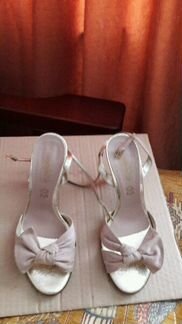 Босоножки замша