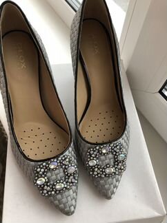 Туфли женские новые 36- 37 размер