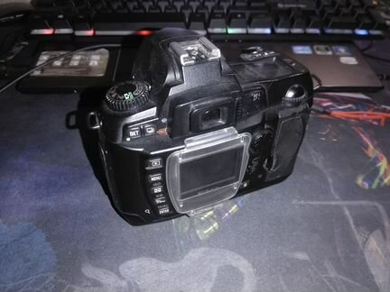 Фотоаппарат Nikon D70
