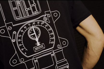 Футболка с электровозом вл80