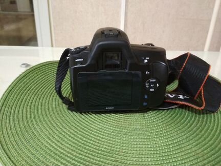 Цифровая зеркальная фотокамера soni dslr-A290