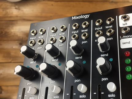 Qu-Bit Mixology eurorack модуль