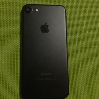 Телефон iPhone 7 32g