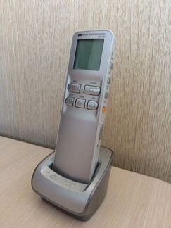 Диктофоны Olympus (VN-7700) и Olympus (DS 20)