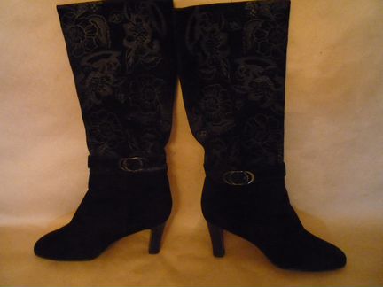 Замшевые сапоги 