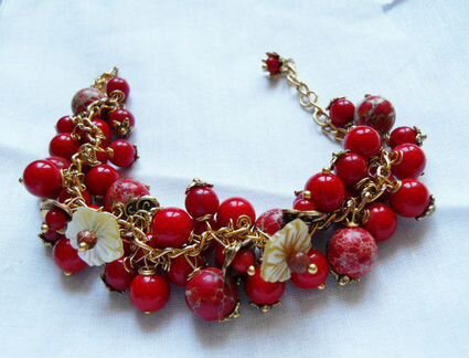 Яркий браслет