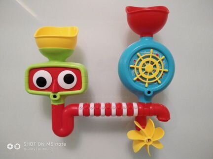 Игрушки детские для ванной
