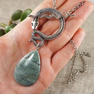 Колье Змейка №9 (яшма)