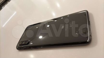 Телефон Xiaomi mi 9 global 6/64