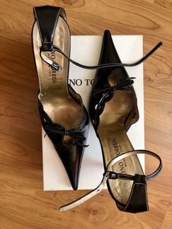 Босоножки женские