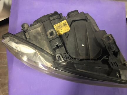 Фара правая ксенон bmw E92