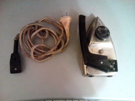 Электроутюг