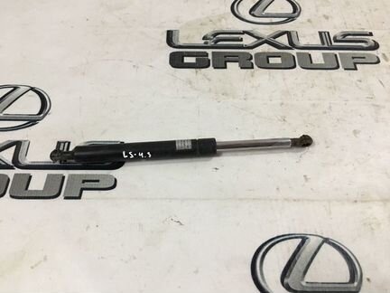 Амортизатор багажника Lexus Ls430 UCF30 3uzfe 2004